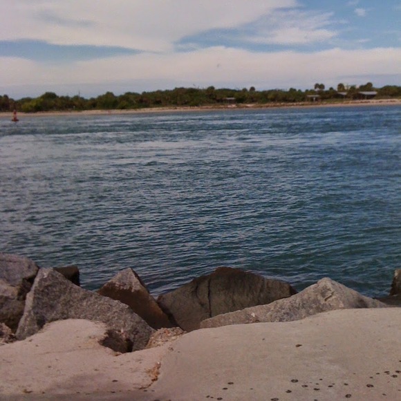 Meet your Posher, Lauren - Picture 1 of 1